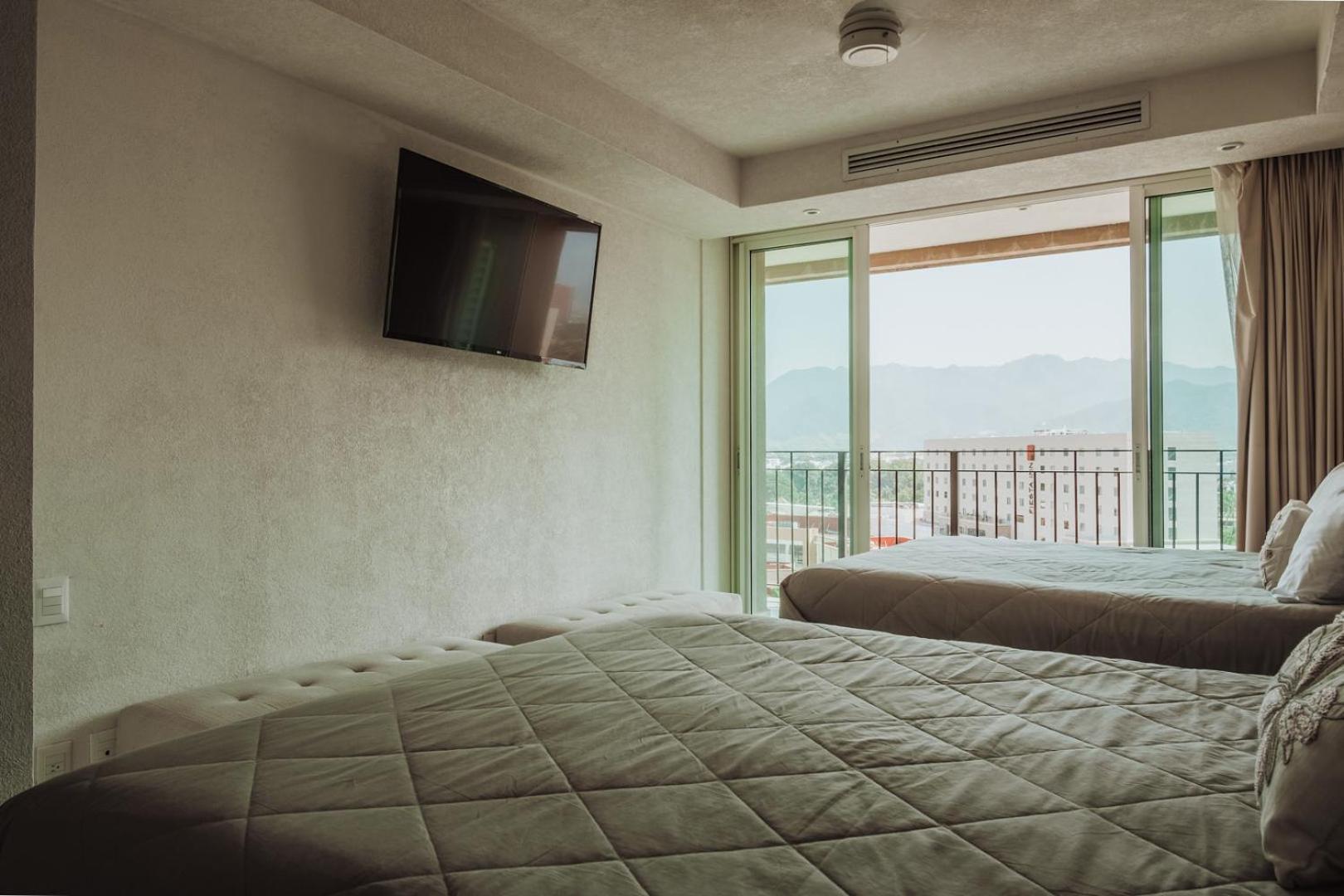 Grand Venetian Beachfront Condos ปูแอร์โตบาญาร์ตา ภายนอก รูปภาพ