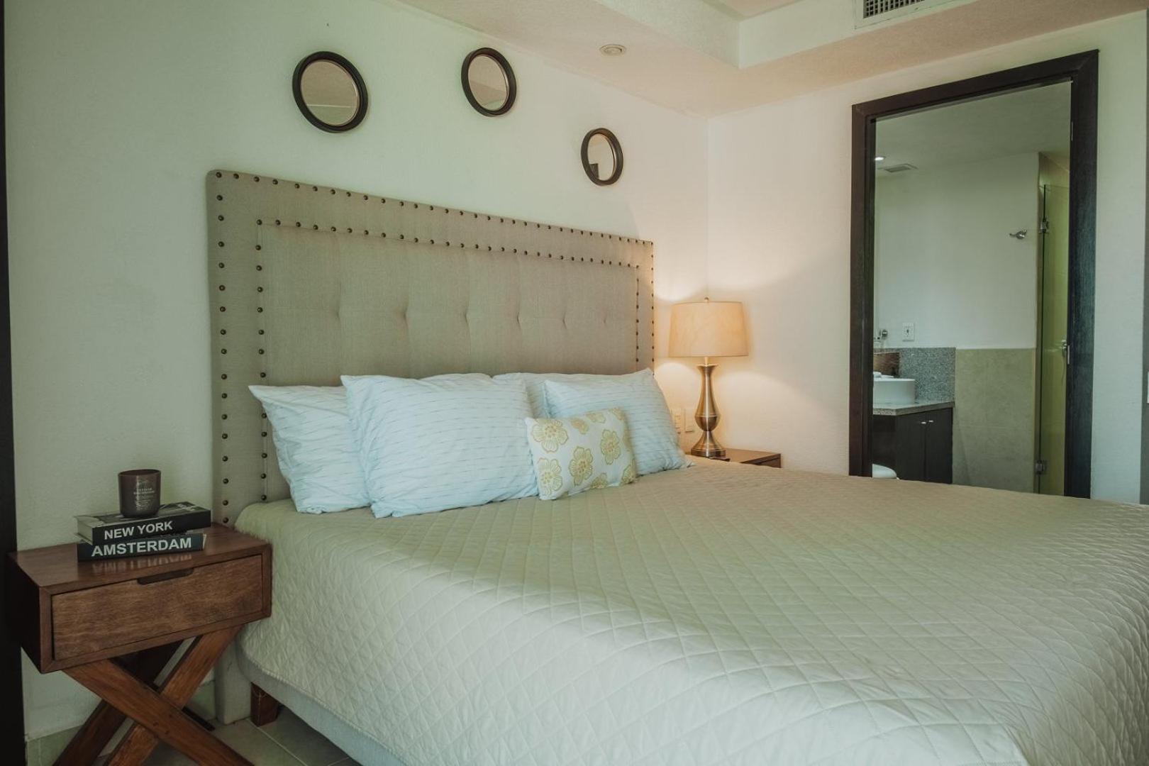 Grand Venetian Beachfront Condos ปูแอร์โตบาญาร์ตา ภายนอก รูปภาพ